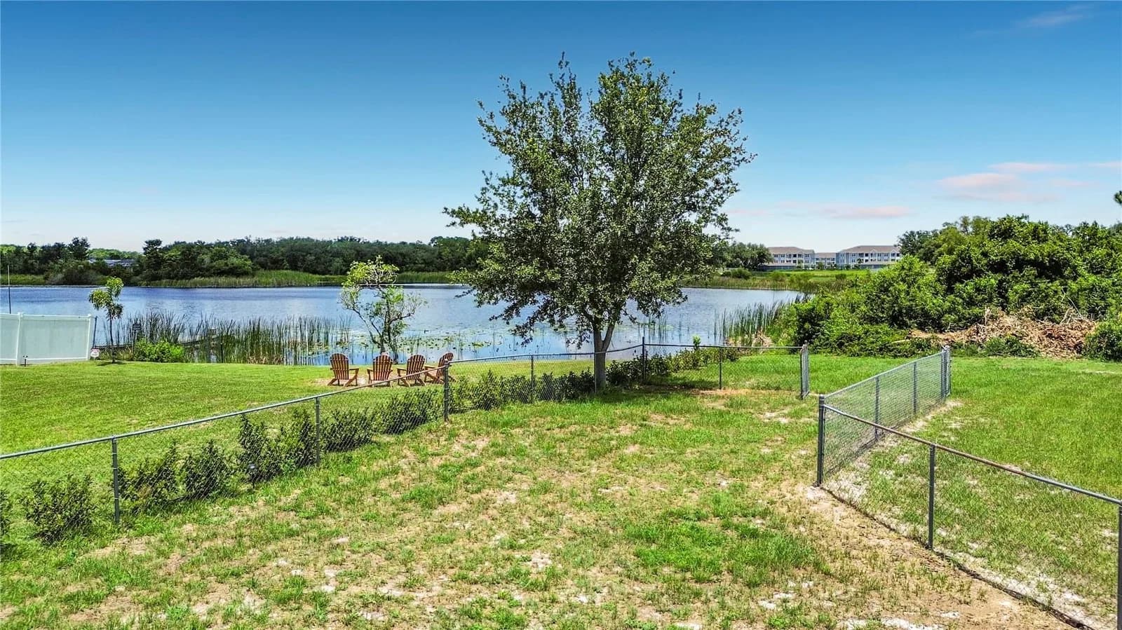 210 ROBBINS REST 3