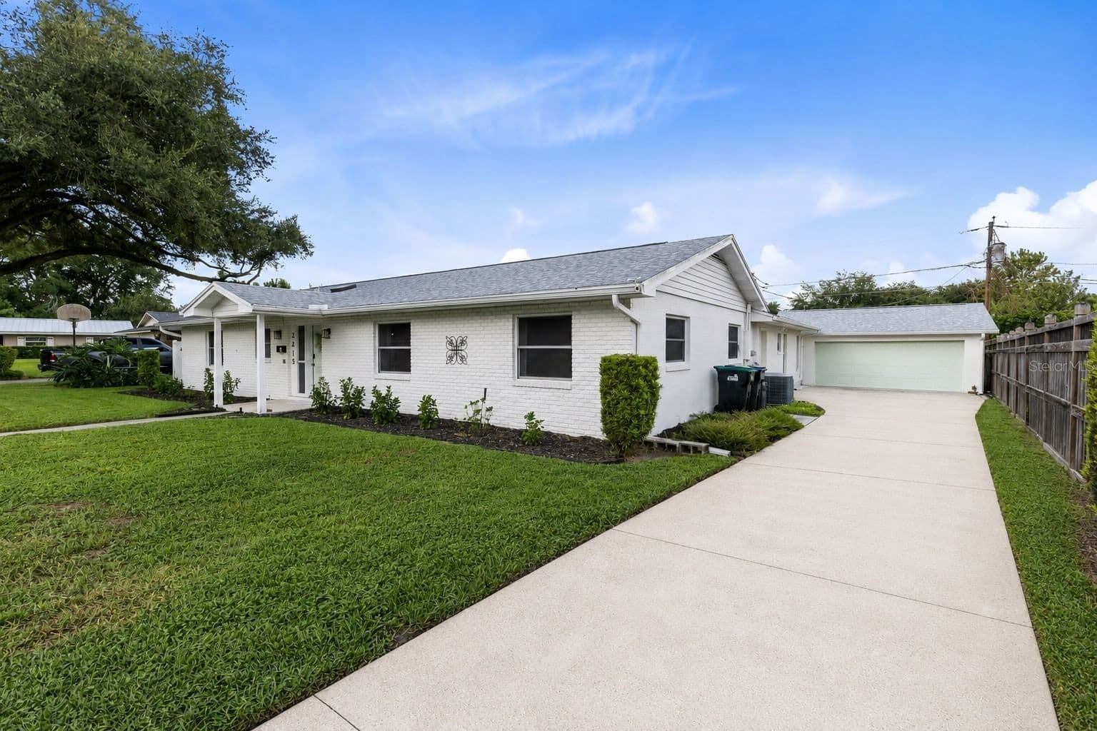 2215 BRADFORD, Orlando, FL 32806 2