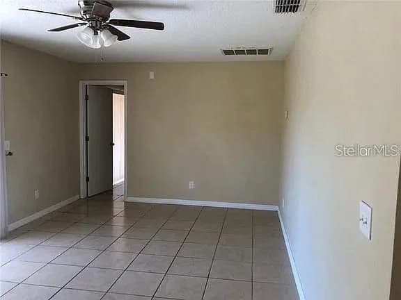 330 COLONADE 5