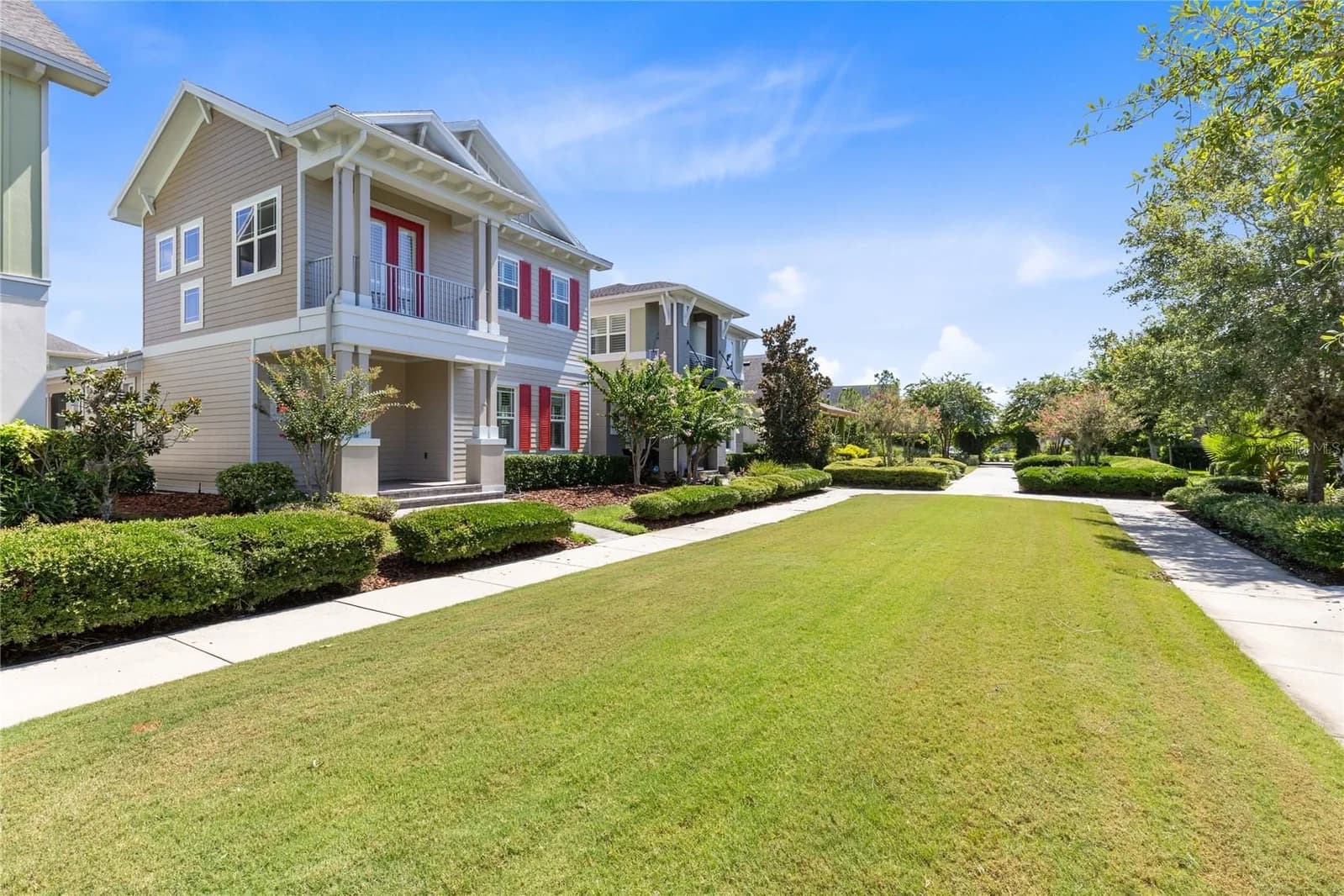 8460 BERGSON, Orlando, FL 32827 2
