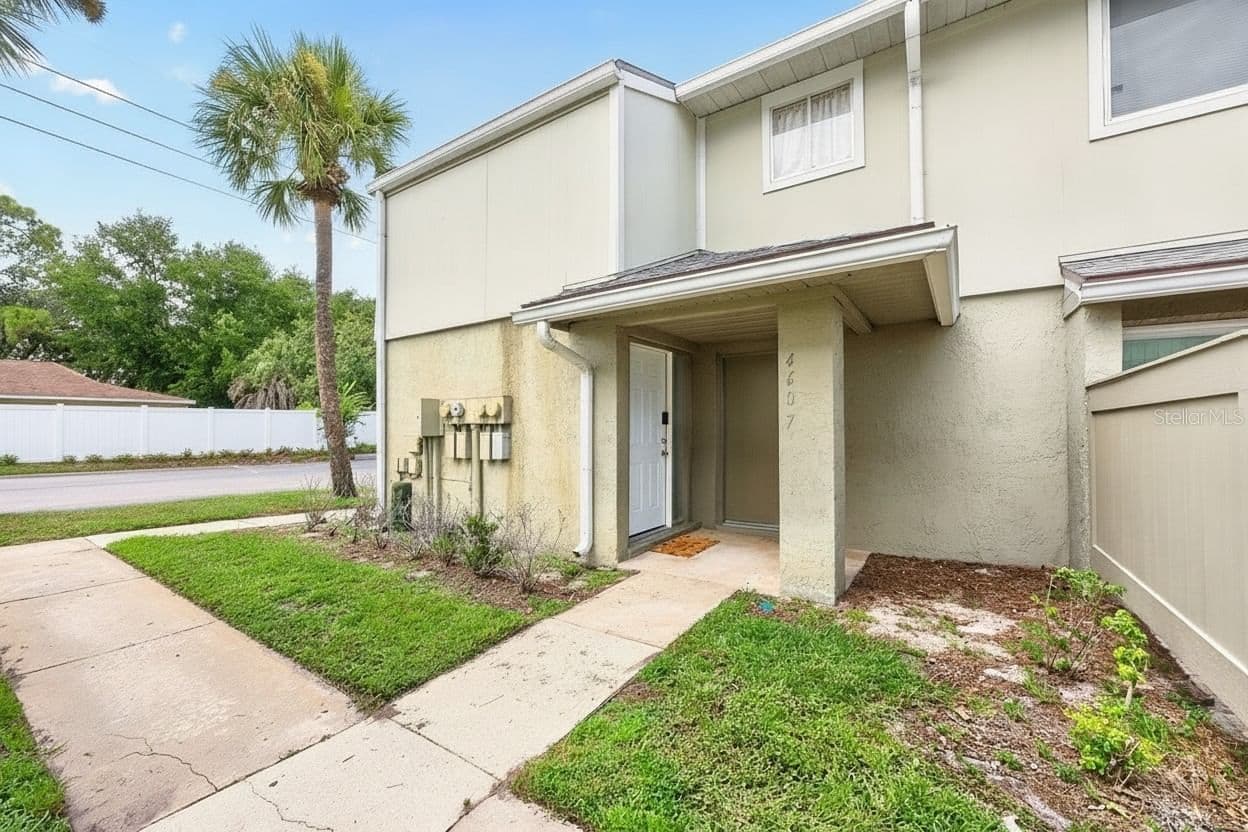 4607 RING NECK, Orlando, FL 32808 2