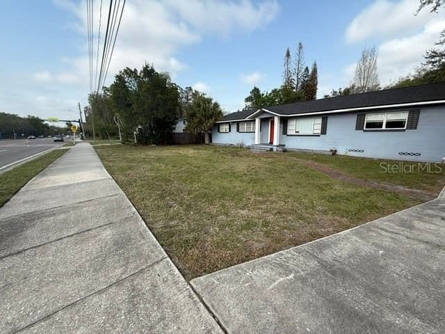 1825 DEAN, Orlando, FL 32817 2