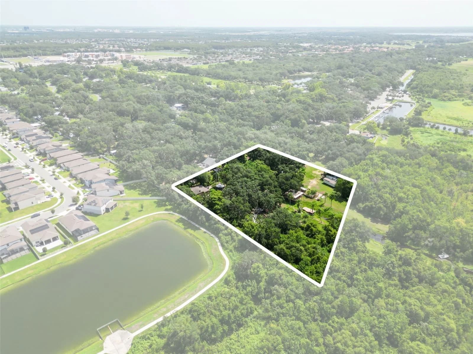 2690 LAKE, Kissimmee, FL 34744