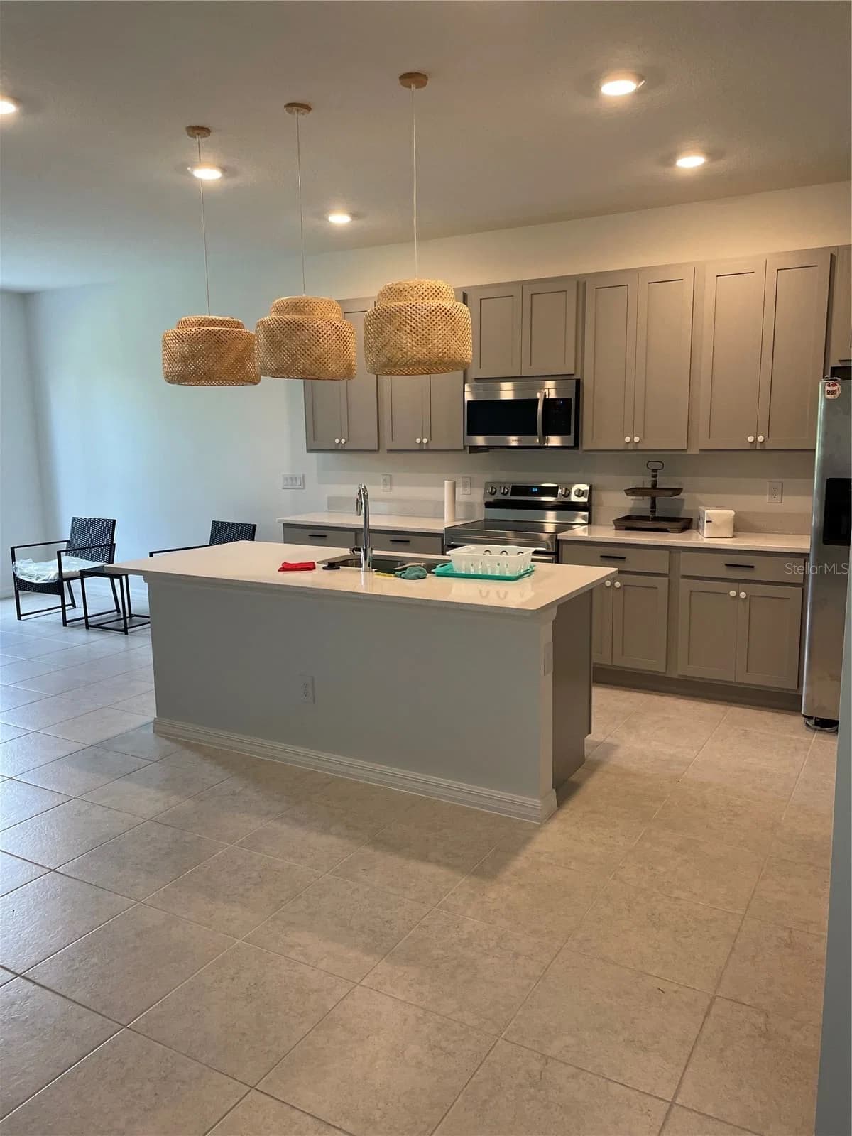 1731 SANIBEL DR 2