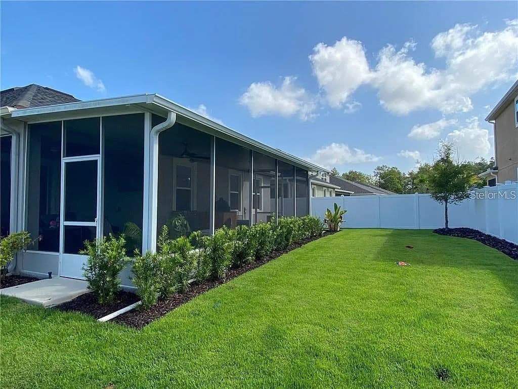 7902 CORKFIELD 4