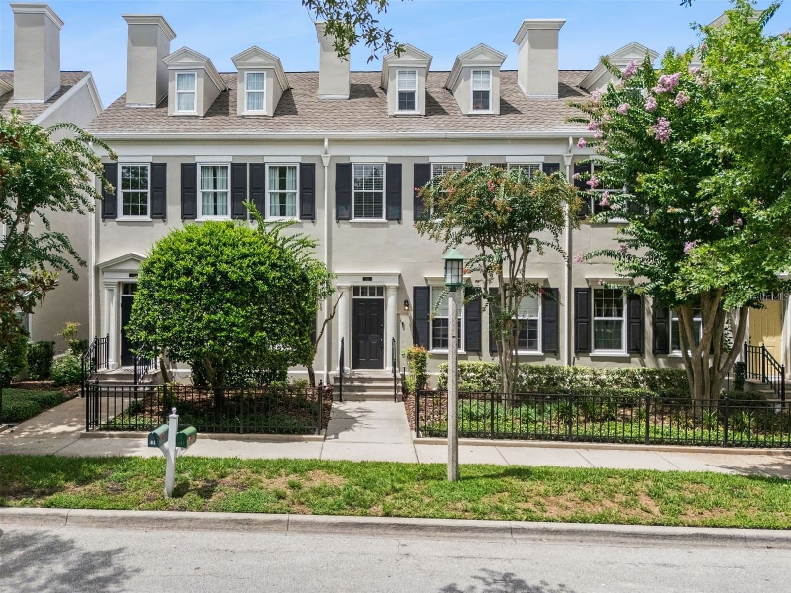 641 MULBERRY 2