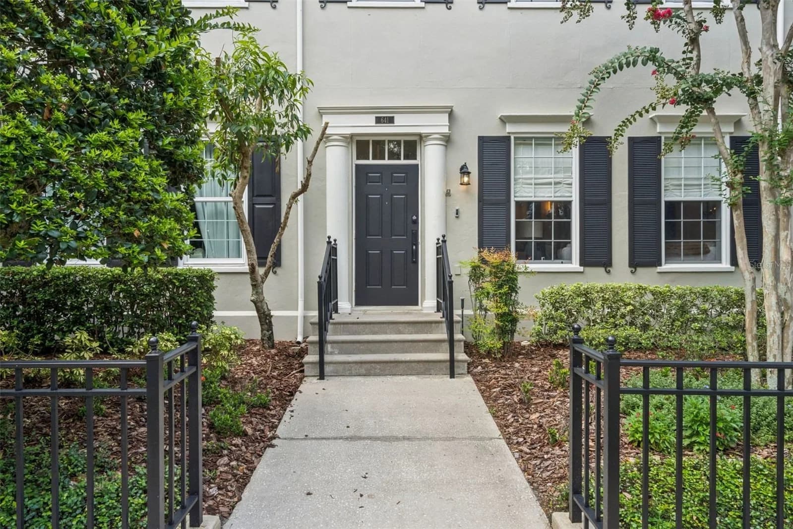 641 MULBERRY 4