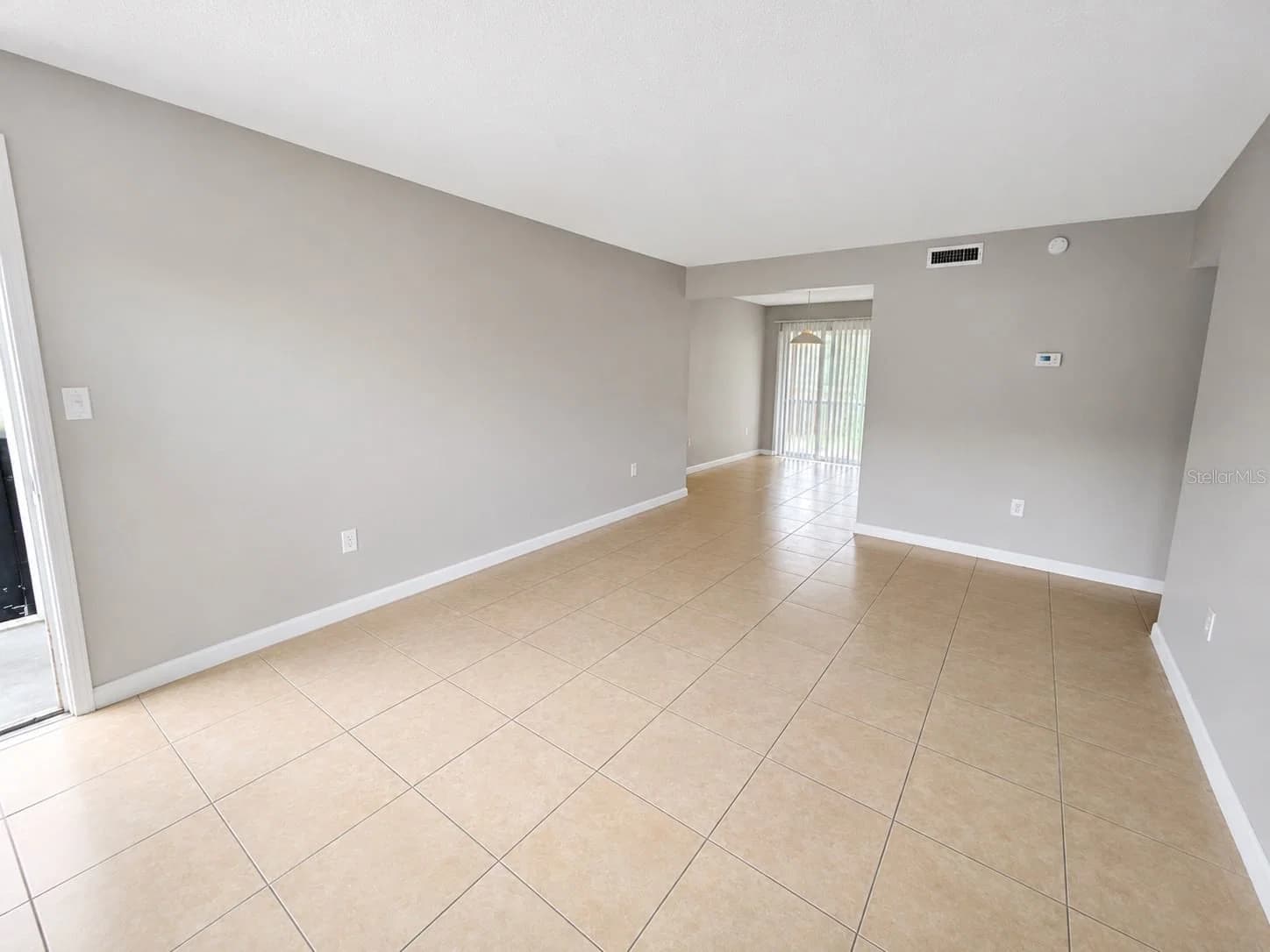 2779 L B MCLEOD, Orlando, FL 32805 2