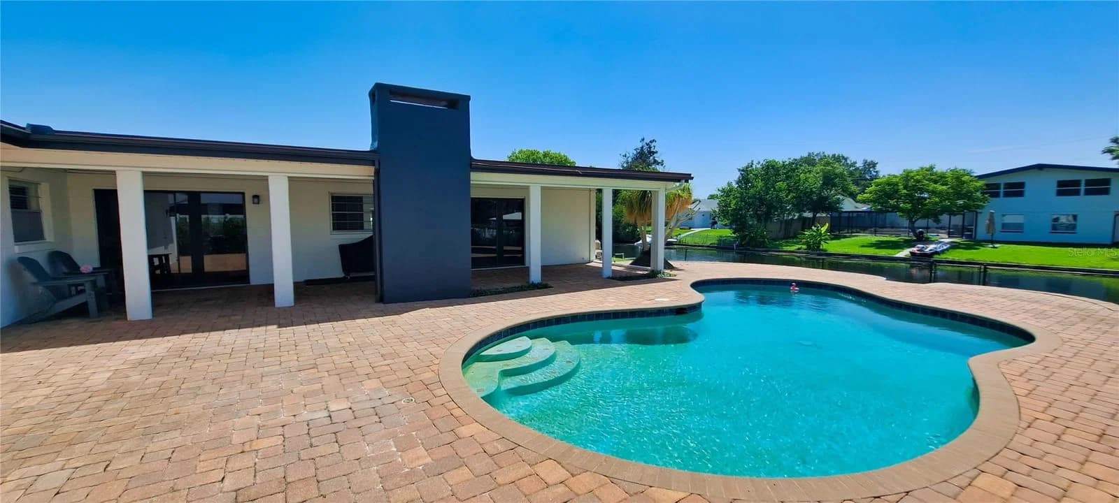 2400 LAUDERDALE, Orlando, FL 32805 3