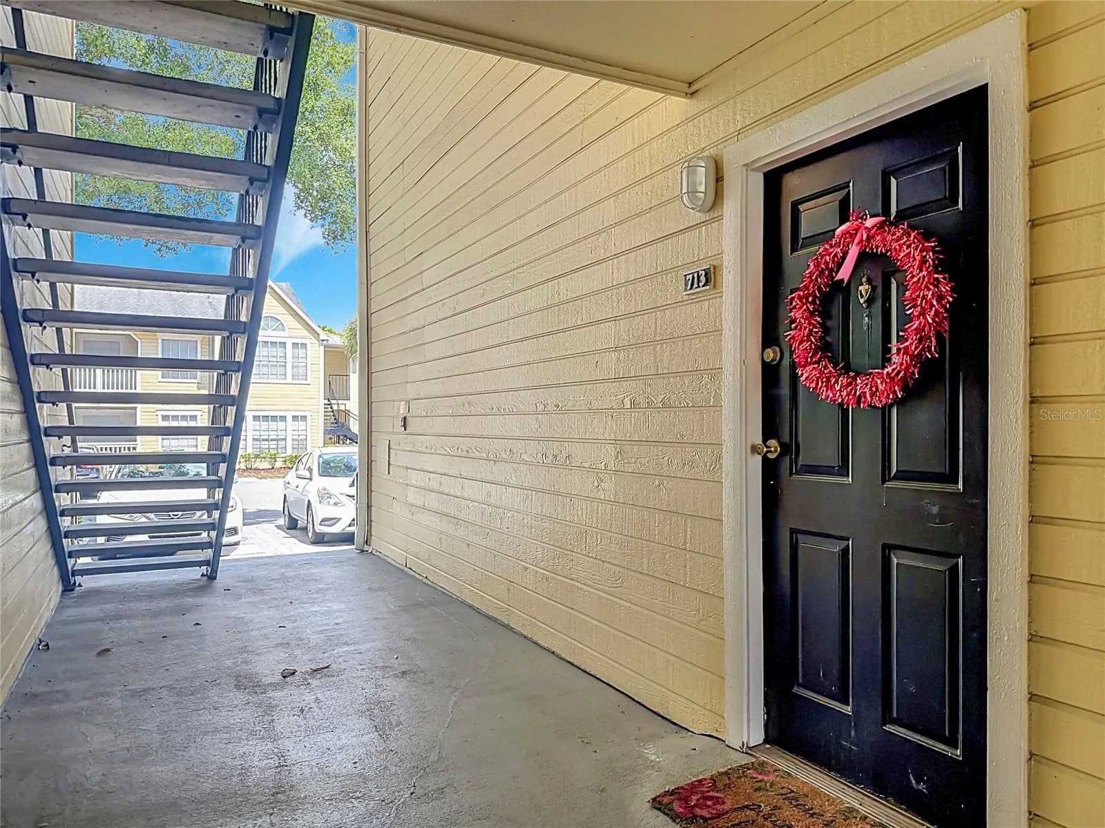 1081 HIAWASSEE, Orlando, FL 32835 3