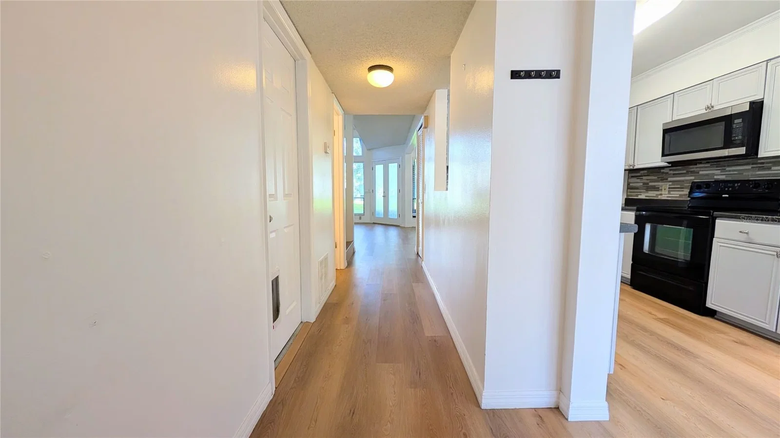 4424 DUNWOODY Place #13 3