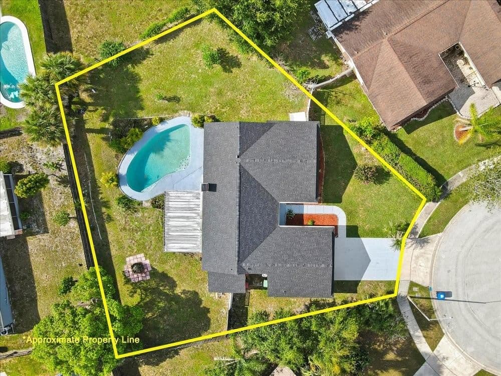 4768 CROSSBOW, Orlando, FL 32829 3