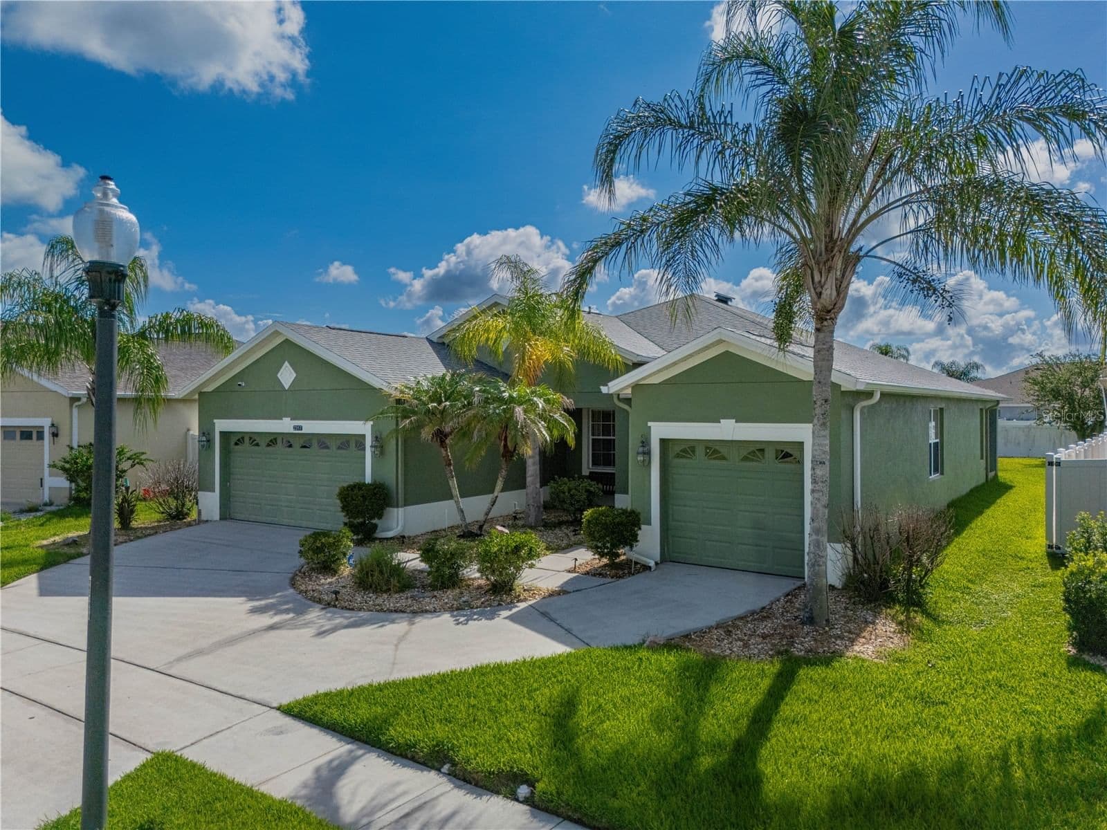 2317 CROSSTON 4