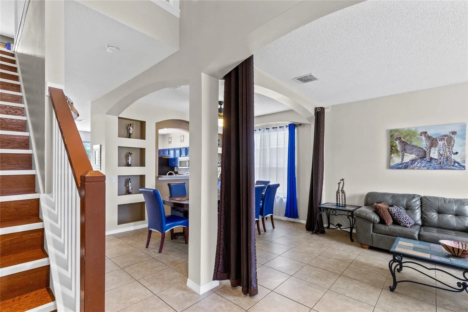 180 HIDEAWAY BEACH 3