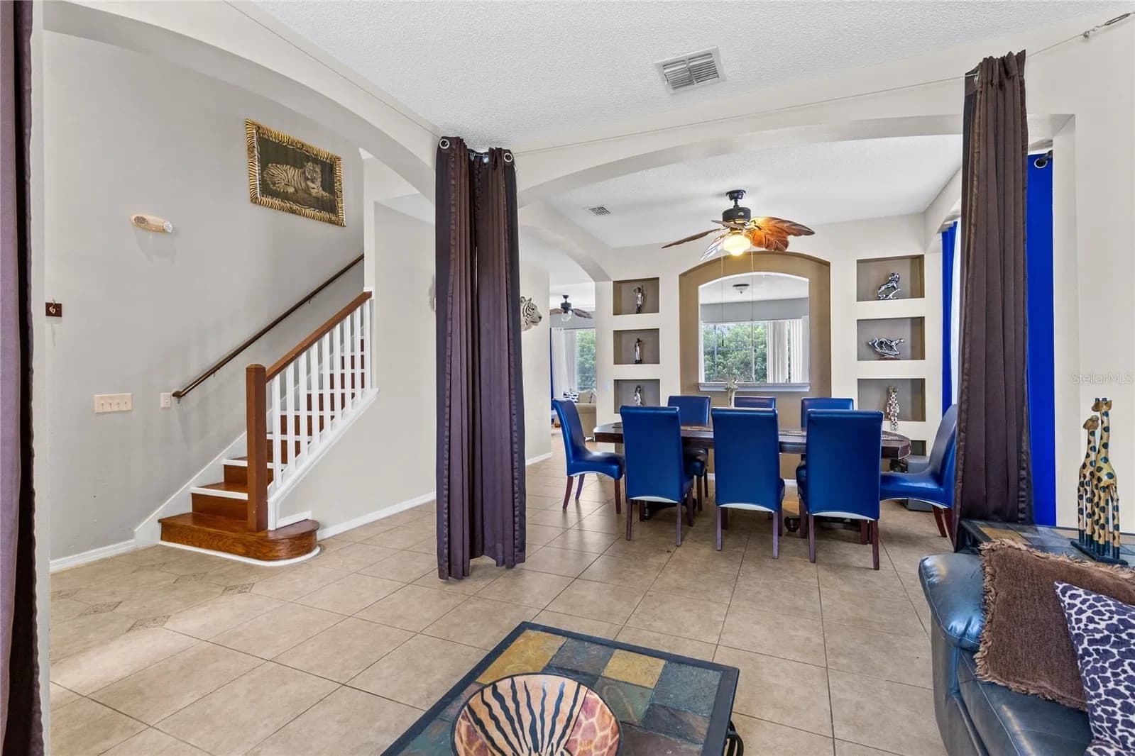 180 HIDEAWAY BEACH 5