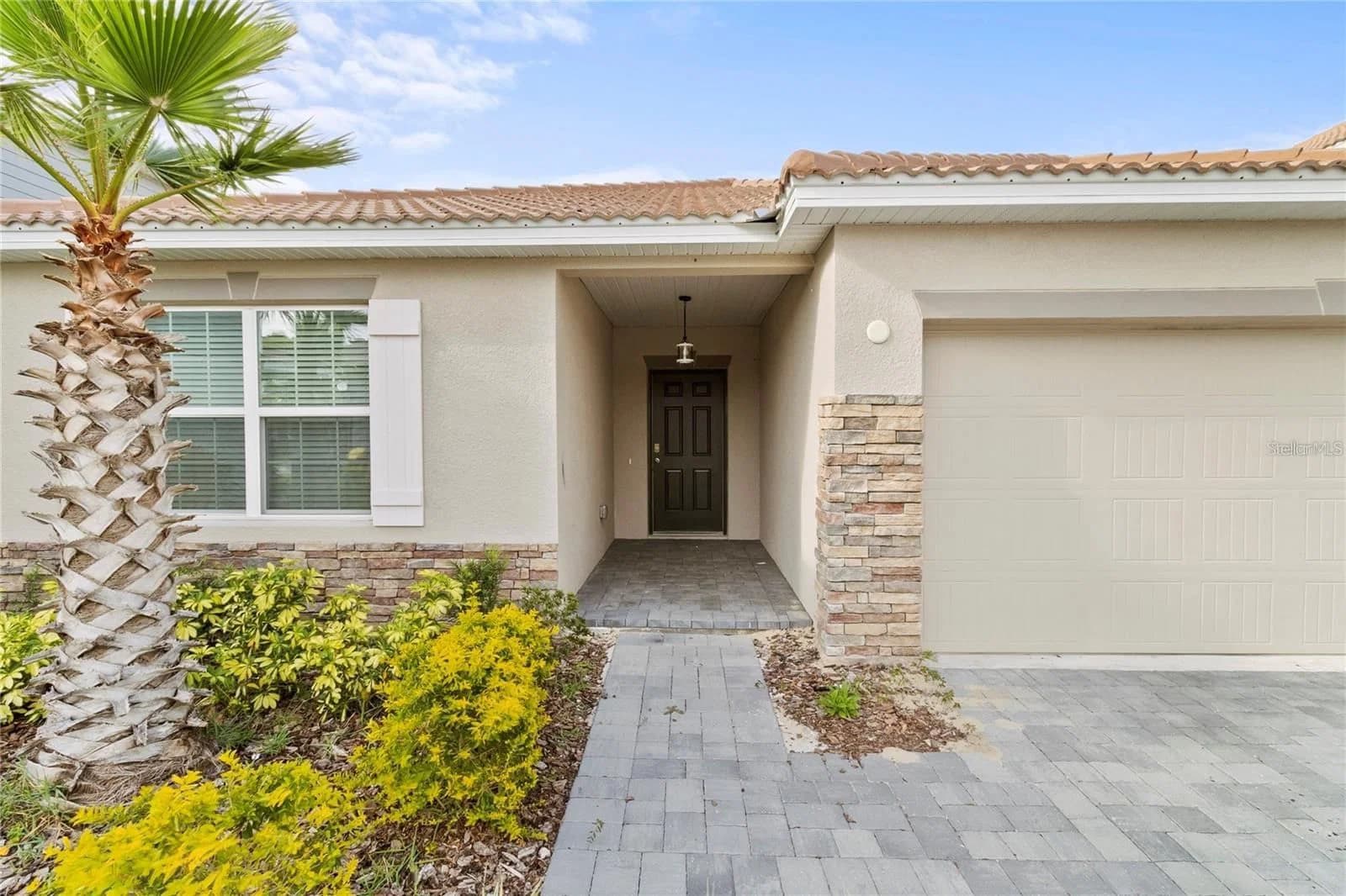 1154 OAK BLUFF, Davenport, FL 33837