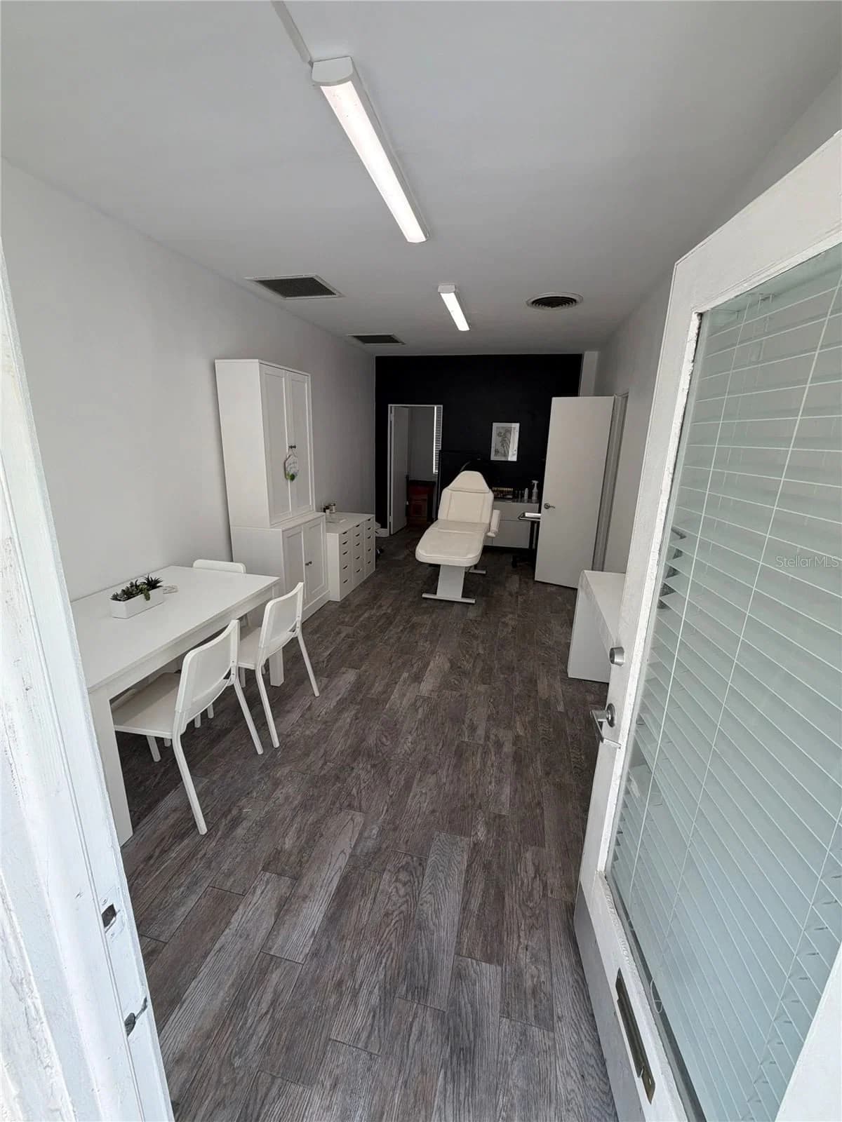 320 MAGNOLIA 4