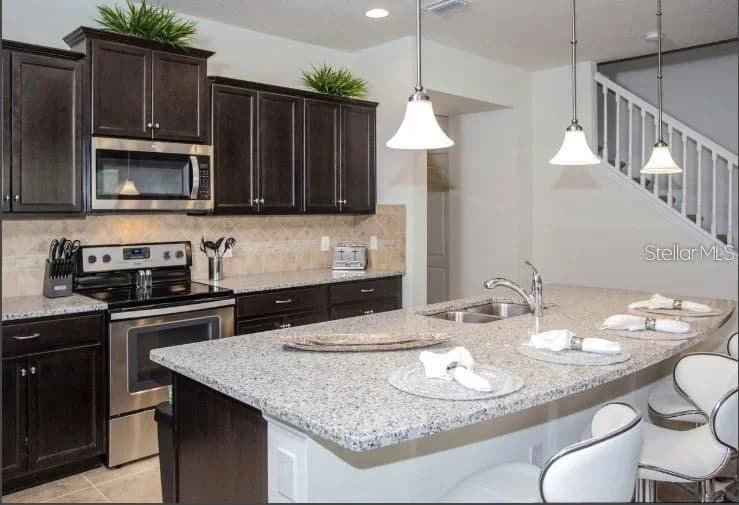 8875 GENEVE CT 3