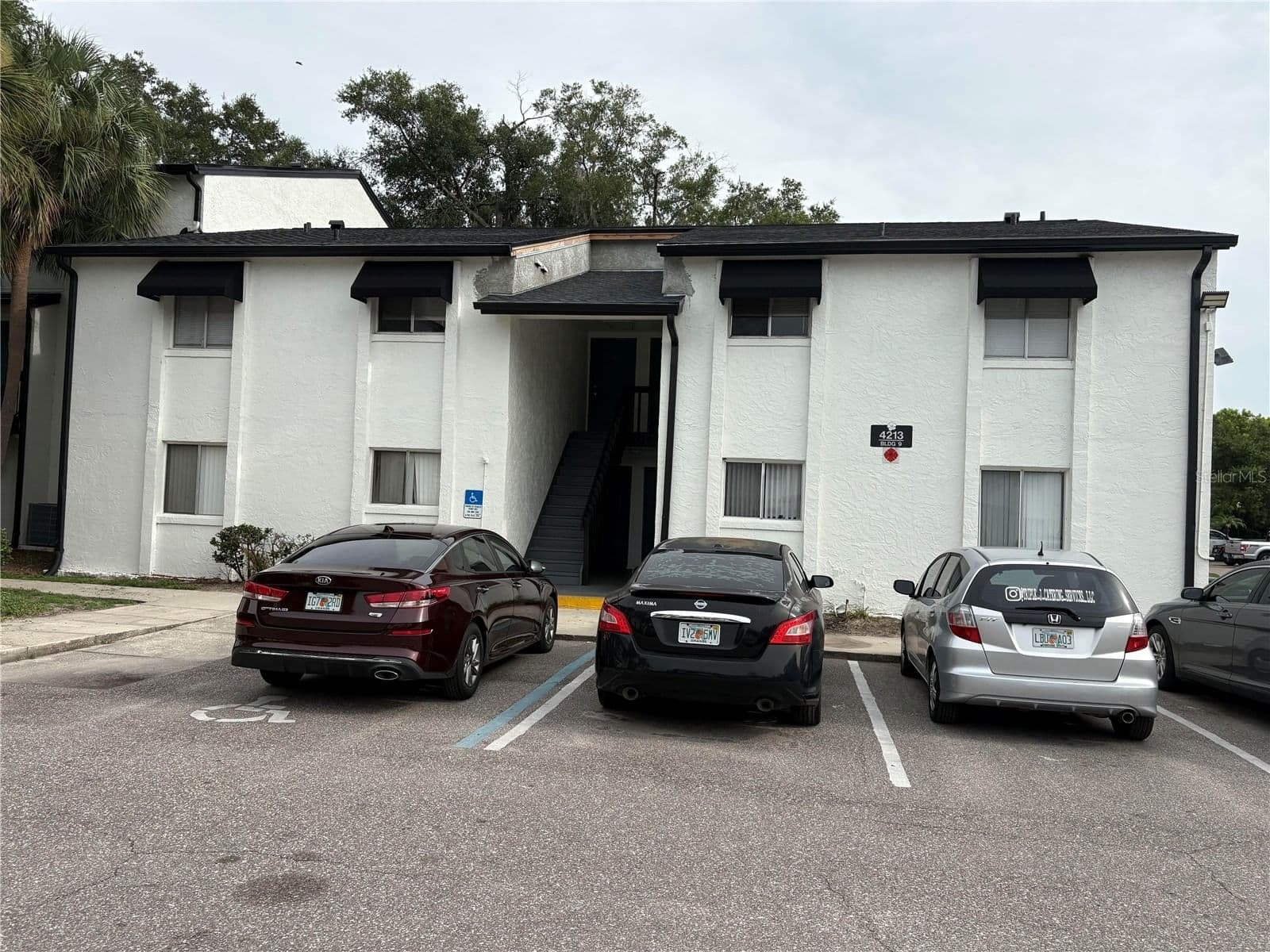 4213 SEMORAN, Orlando, FL 32822