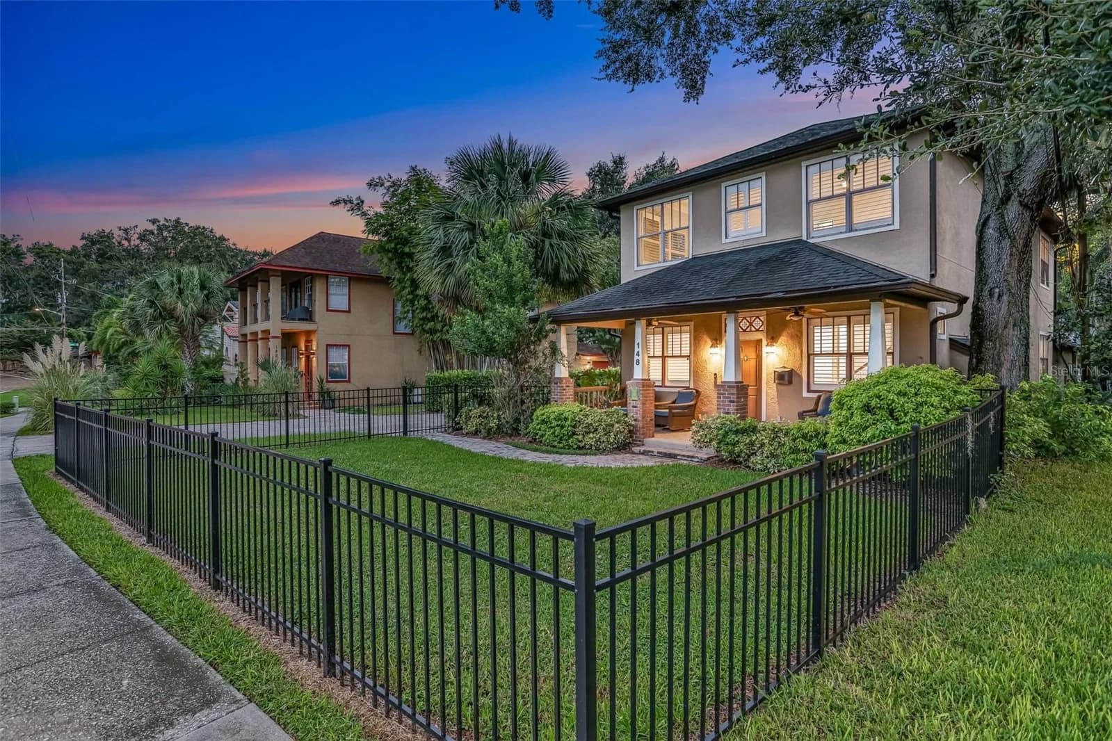 148 THORNTON, Orlando, FL 32801 2