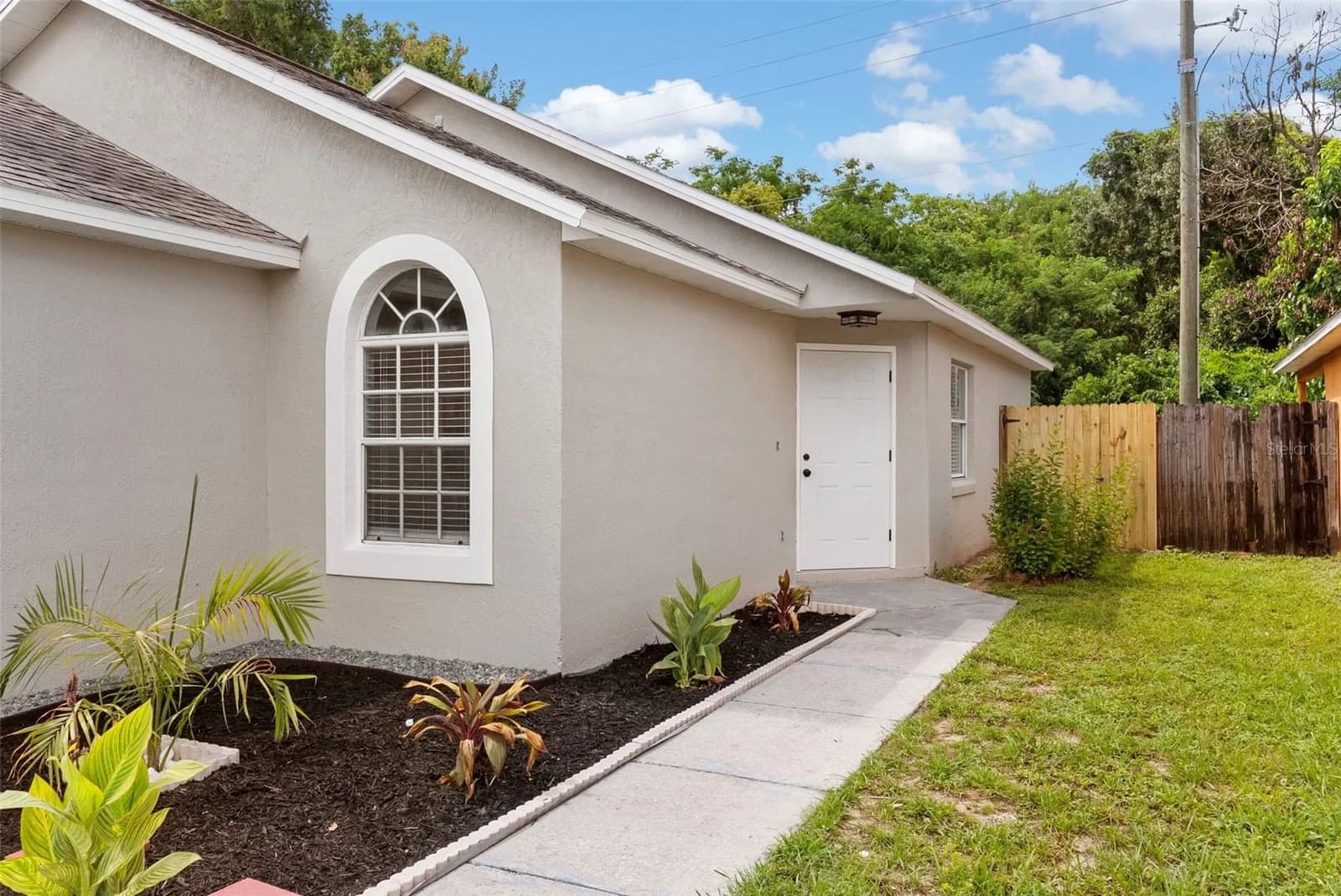 5459 SEEDLING, Orlando, FL 32811 3