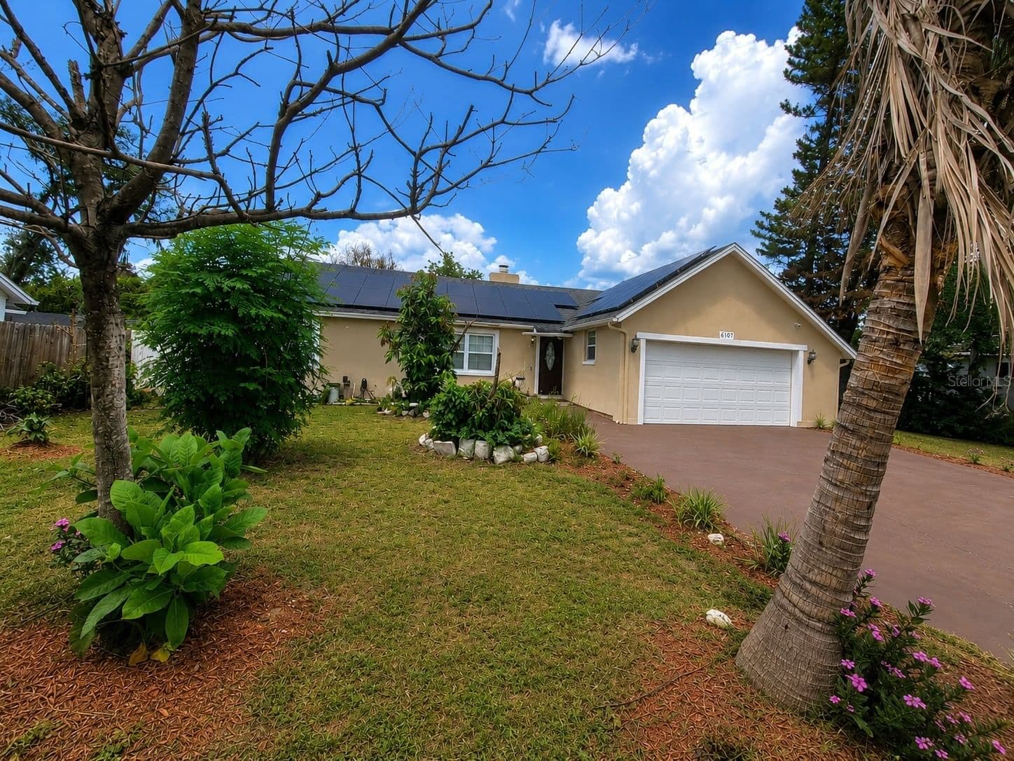 6107 BEAUMONT, Orlando, FL 32808
