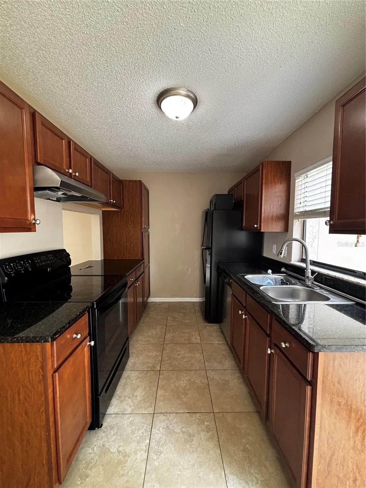 1627 LONG RIDGE 5