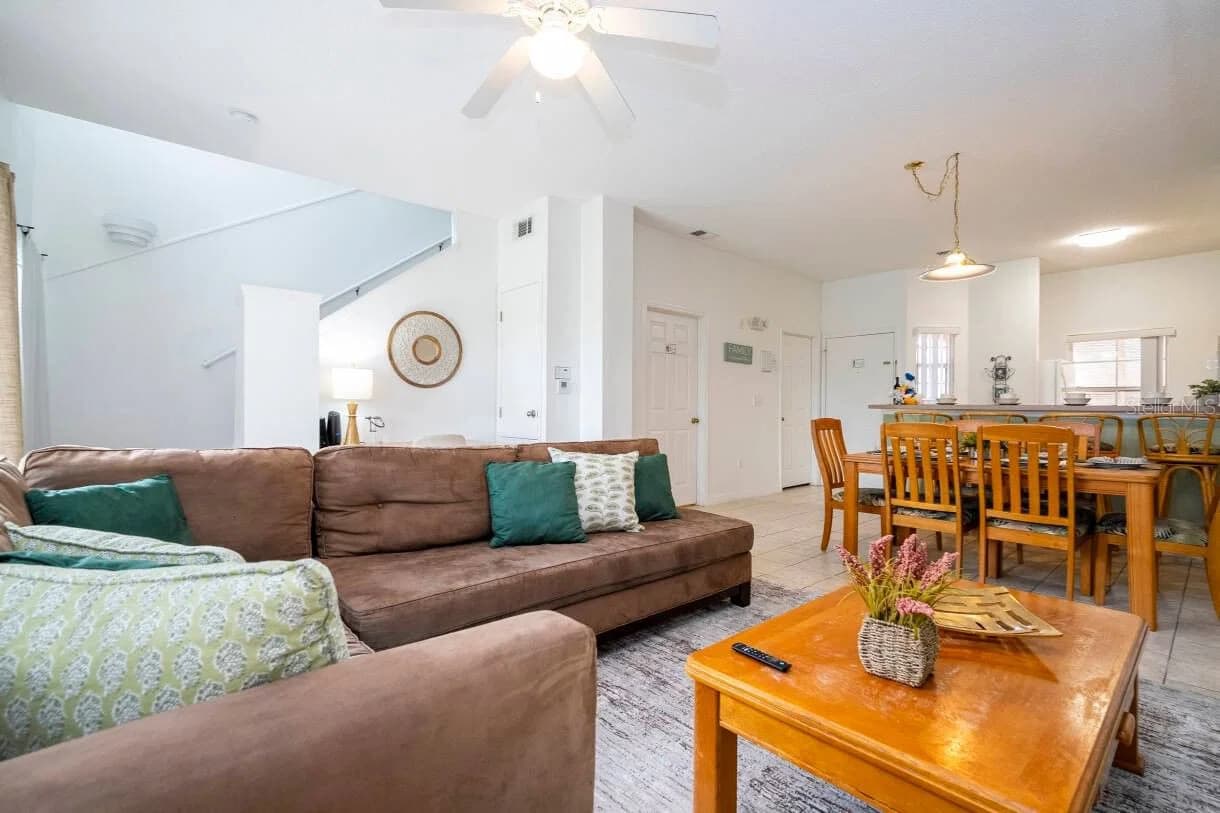 1065 PARK RIDGE 3