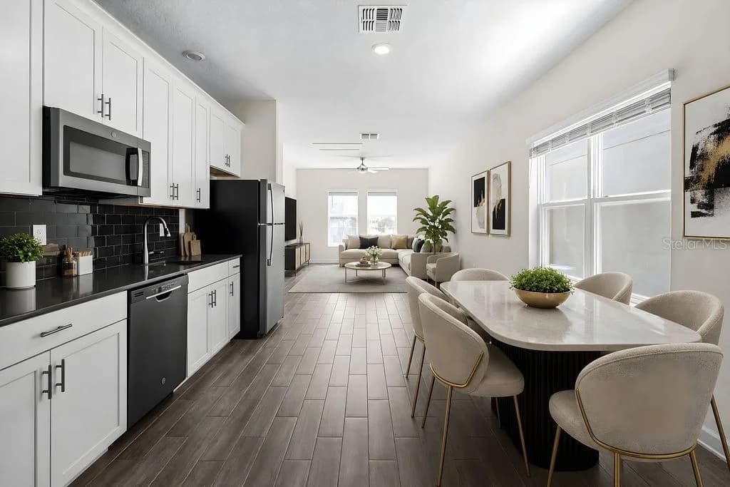 11546 SATIRE, Orlando, FL 32832 3