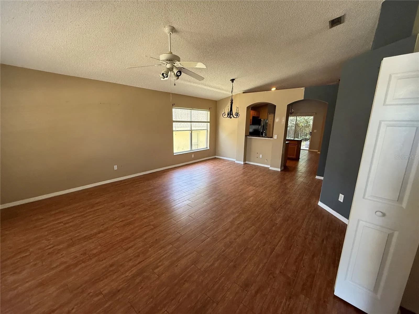 10536 RODONDO, Orlando, FL 32817 2