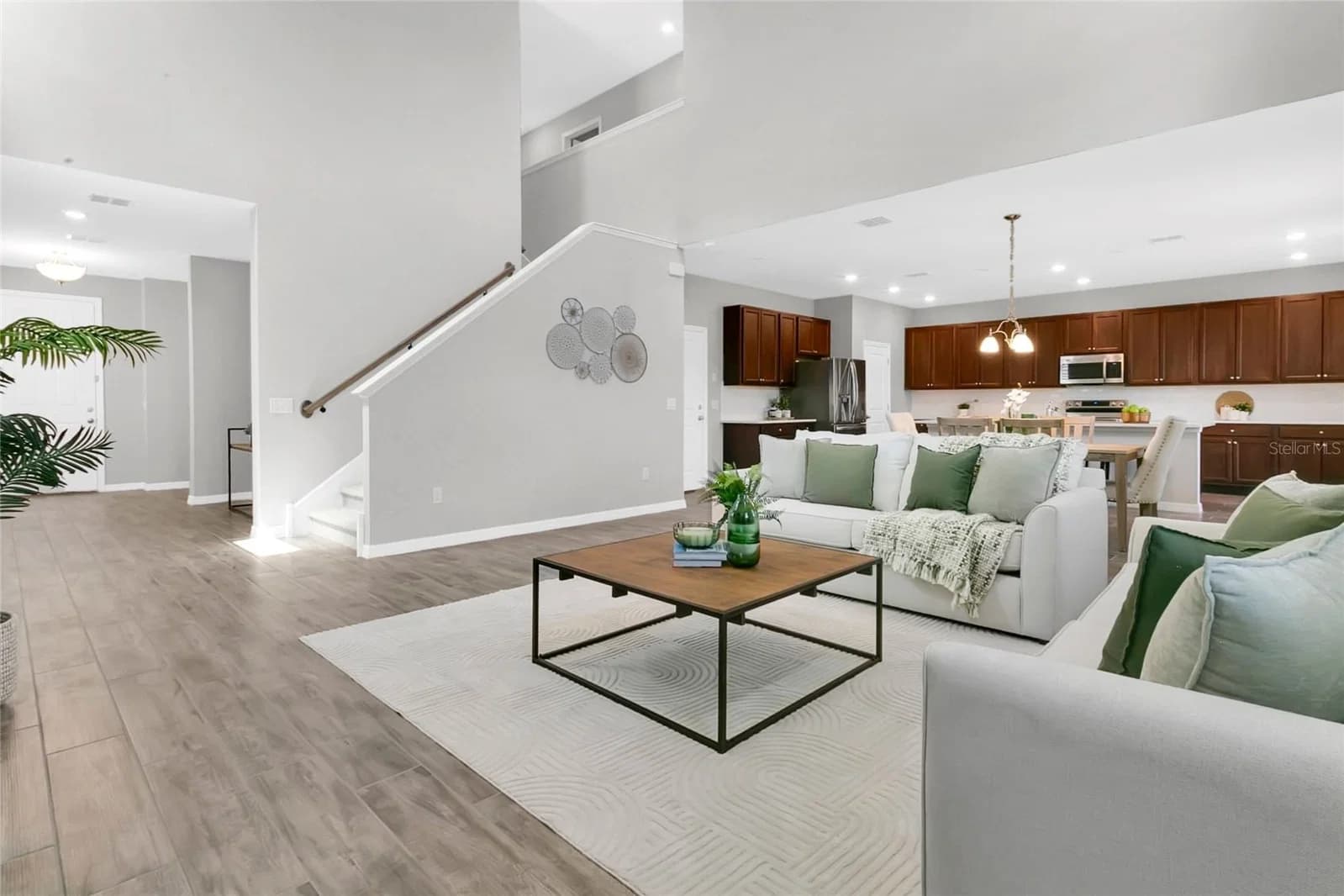 9169 WAVERLY WALK 4