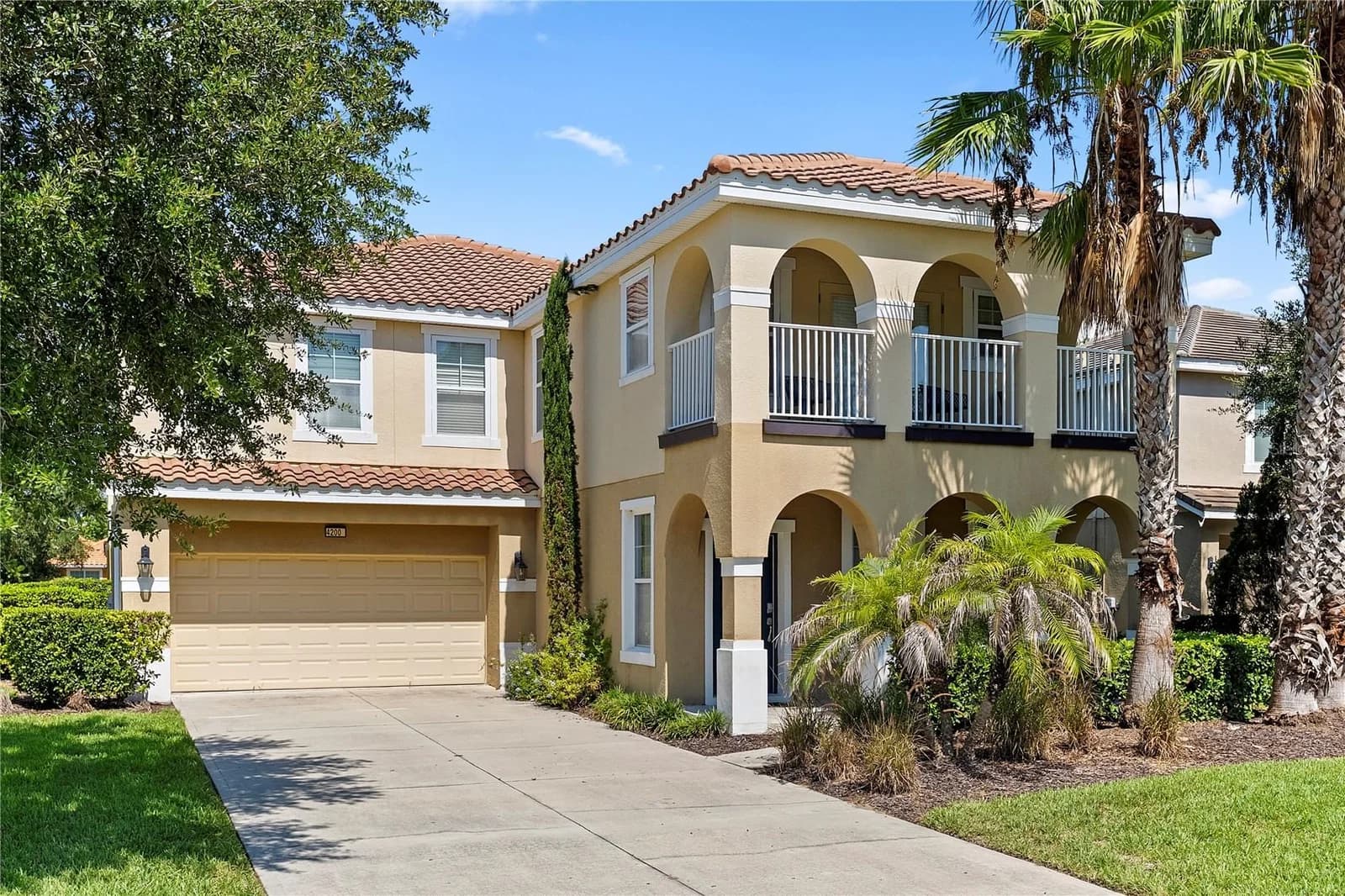 4200 OAKTREE 2