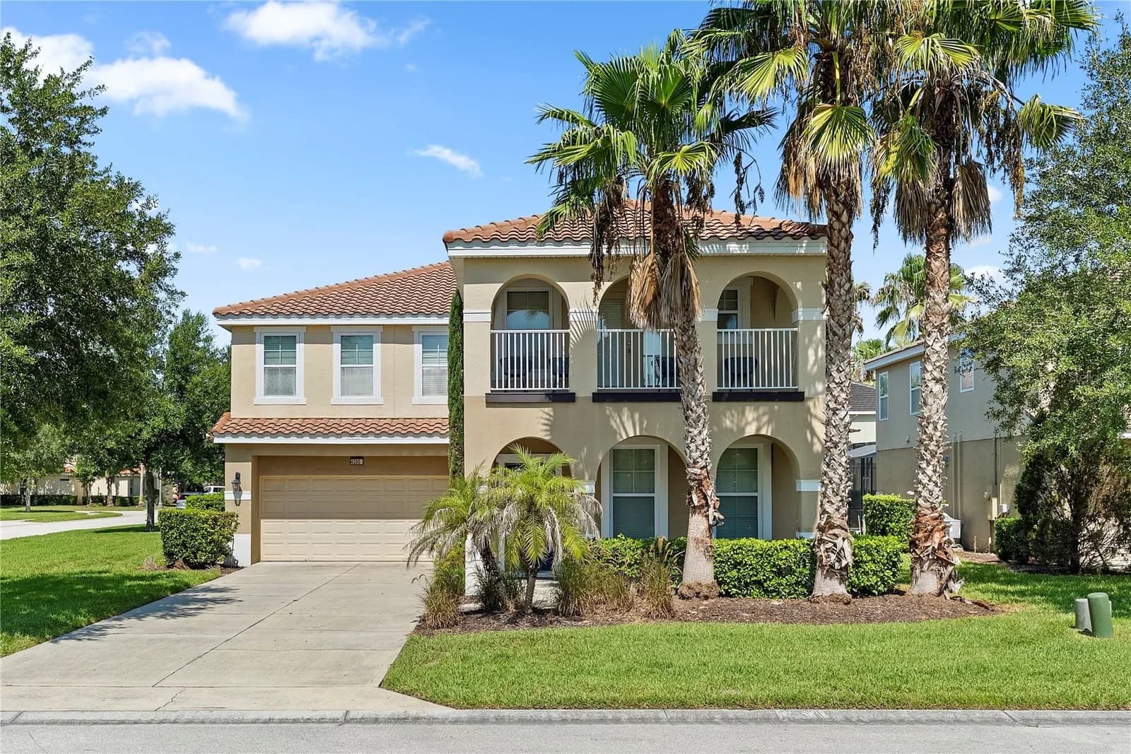4200 OAKTREE 3