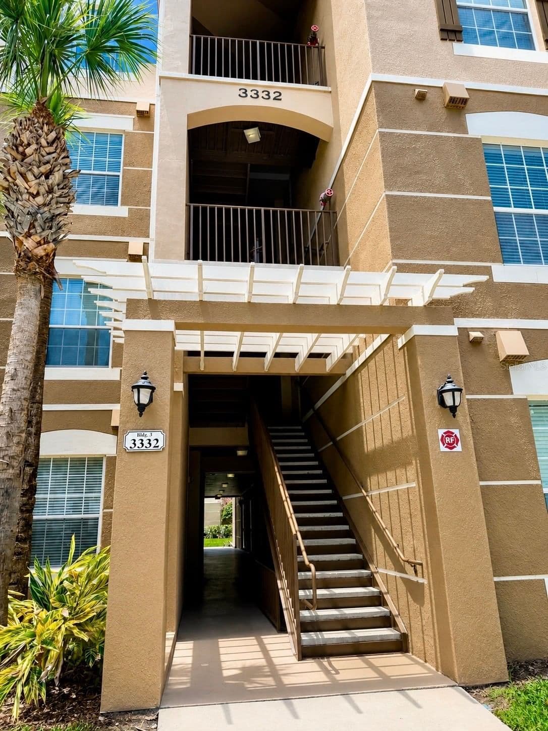3332 ROBERT TRENT JONES, Orlando, FL 32835