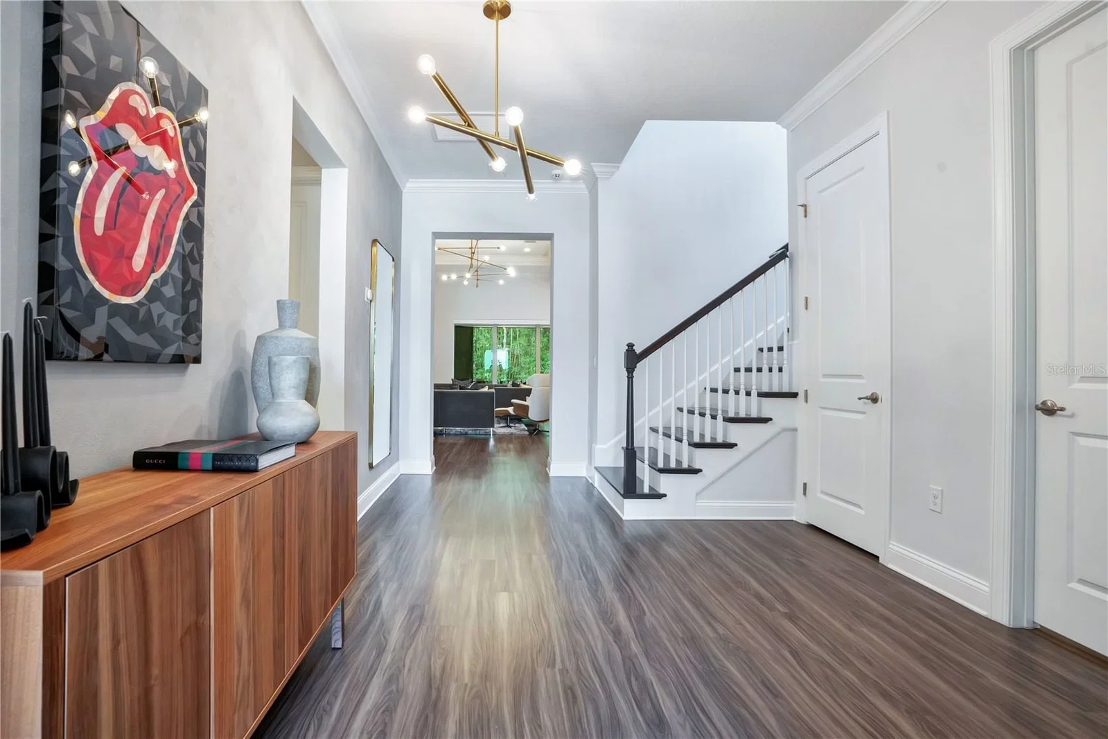 10654 ROYAL CYPRESS 4