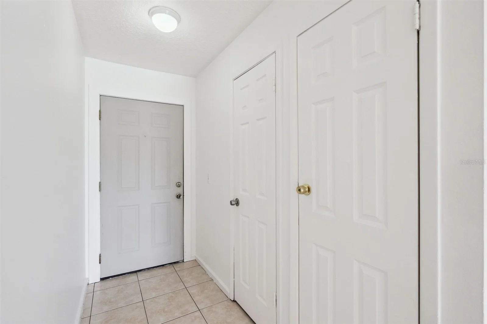 6835 LONGMEADE 4