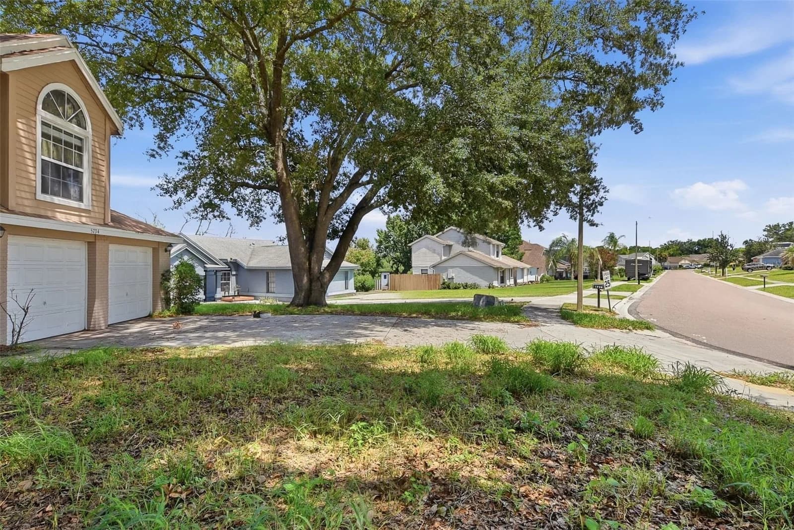 5734 GRAND CANYON 2