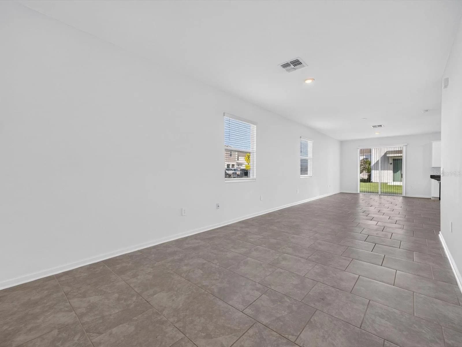 2413 BROOK MARSH 4