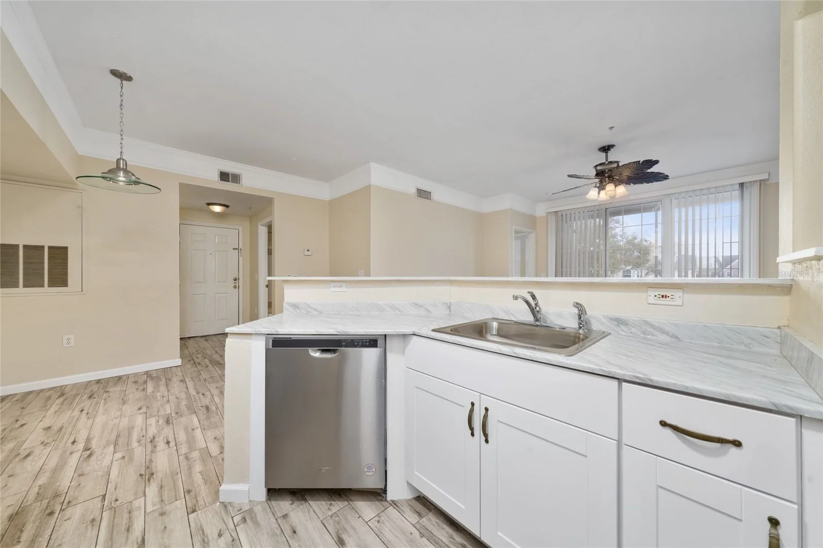 3280 SOHO 5