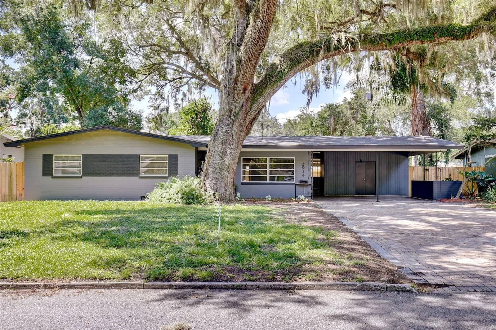 2914 LANDO, Orlando, FL 32806