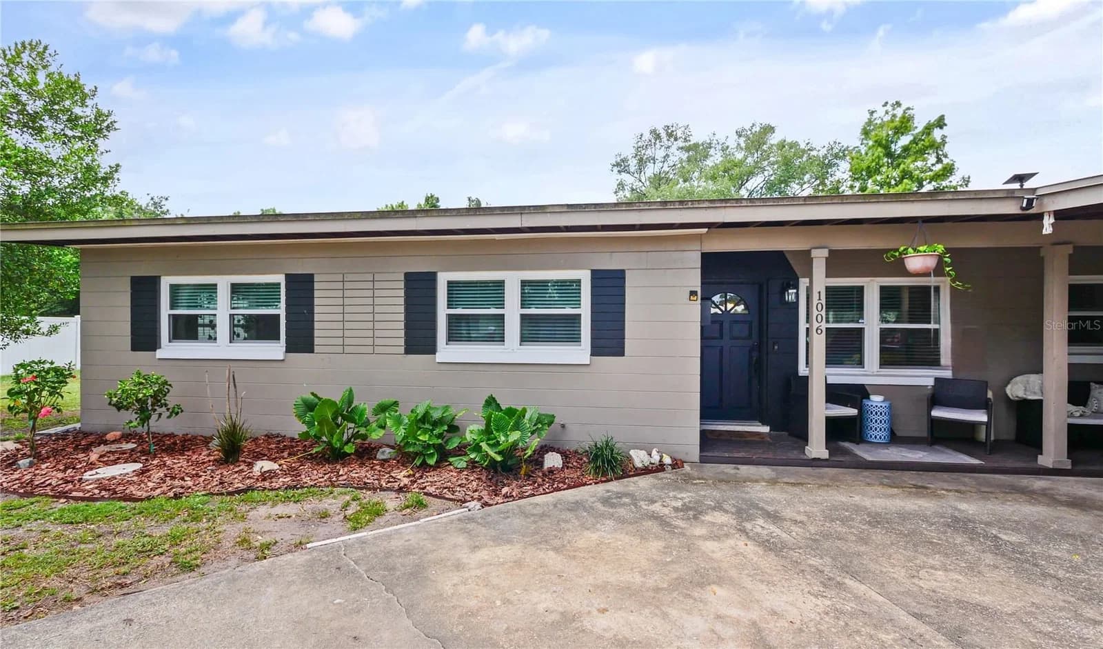 1006 BEATRICE, Orlando, FL 32810 2