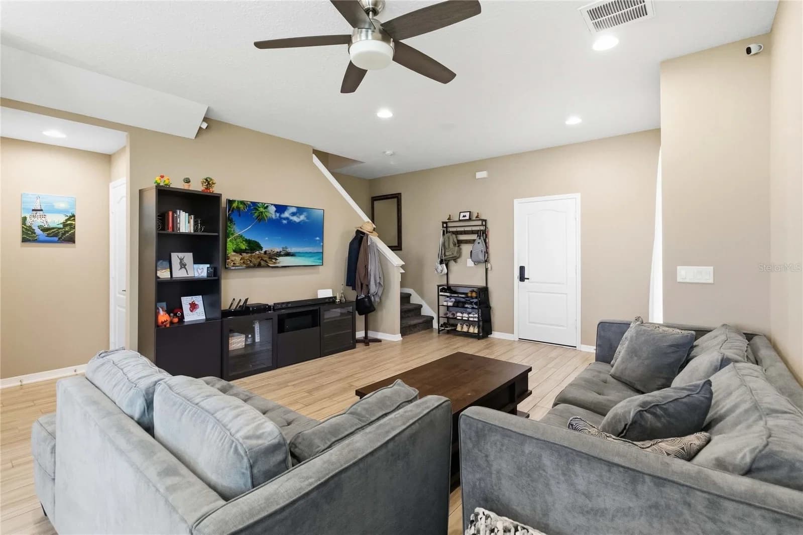 2618 WHITE ISLE 5
