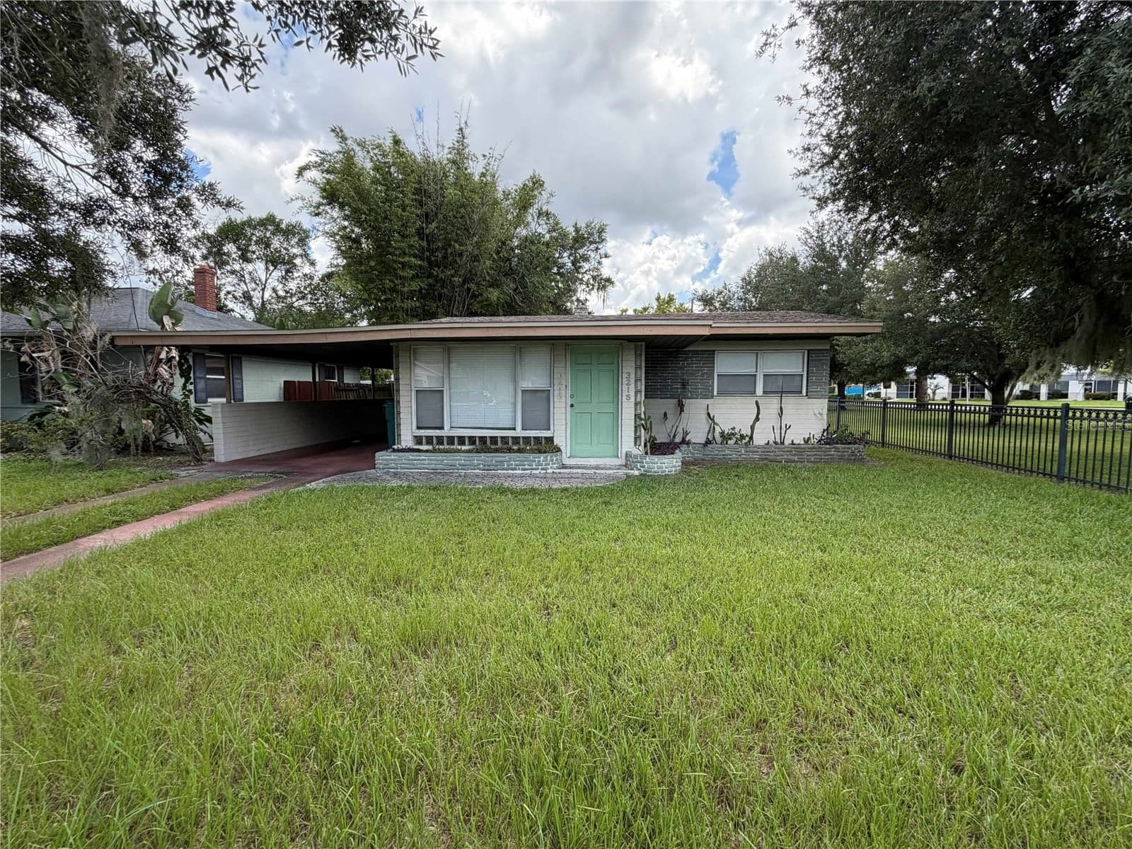 3215 ORANGE, Orlando, FL 32803