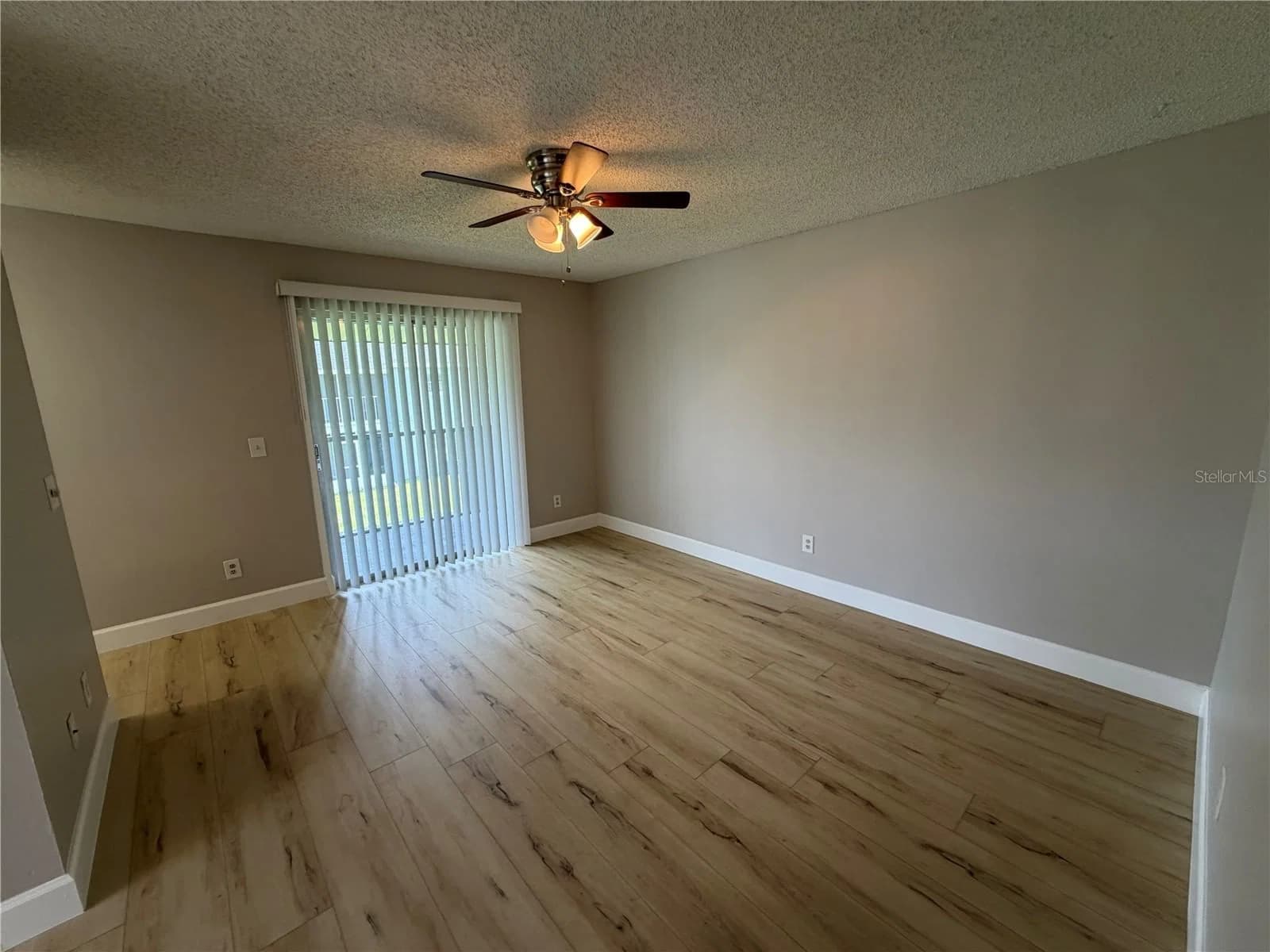 4160 PERSHING POINTE, Orlando, FL 32822 2