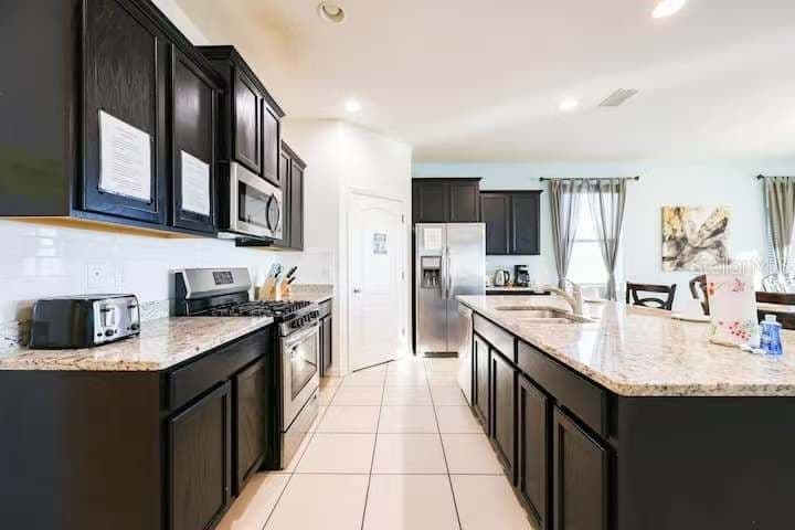 6078 BROAD OAK 4