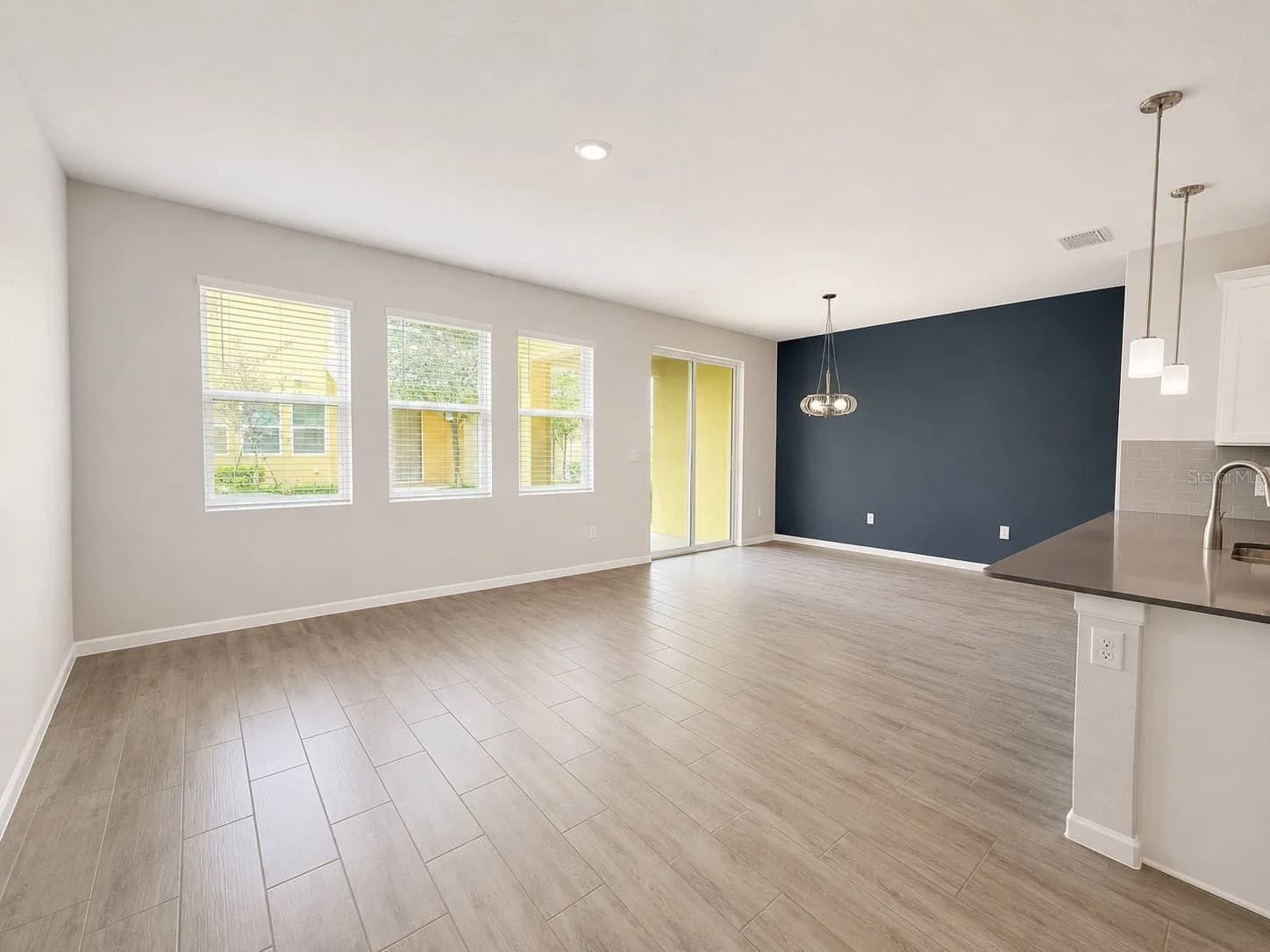 9317 TECUMSEH, Orlando, FL 32825 3