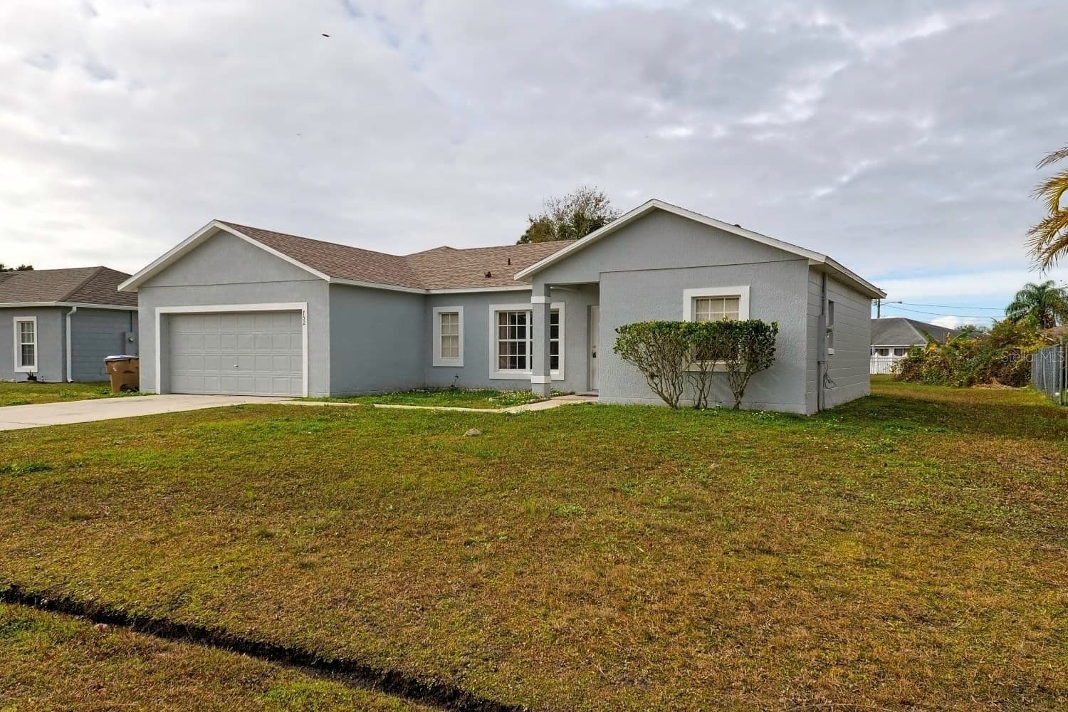 752 PARIS, Kissimmee, FL 34759