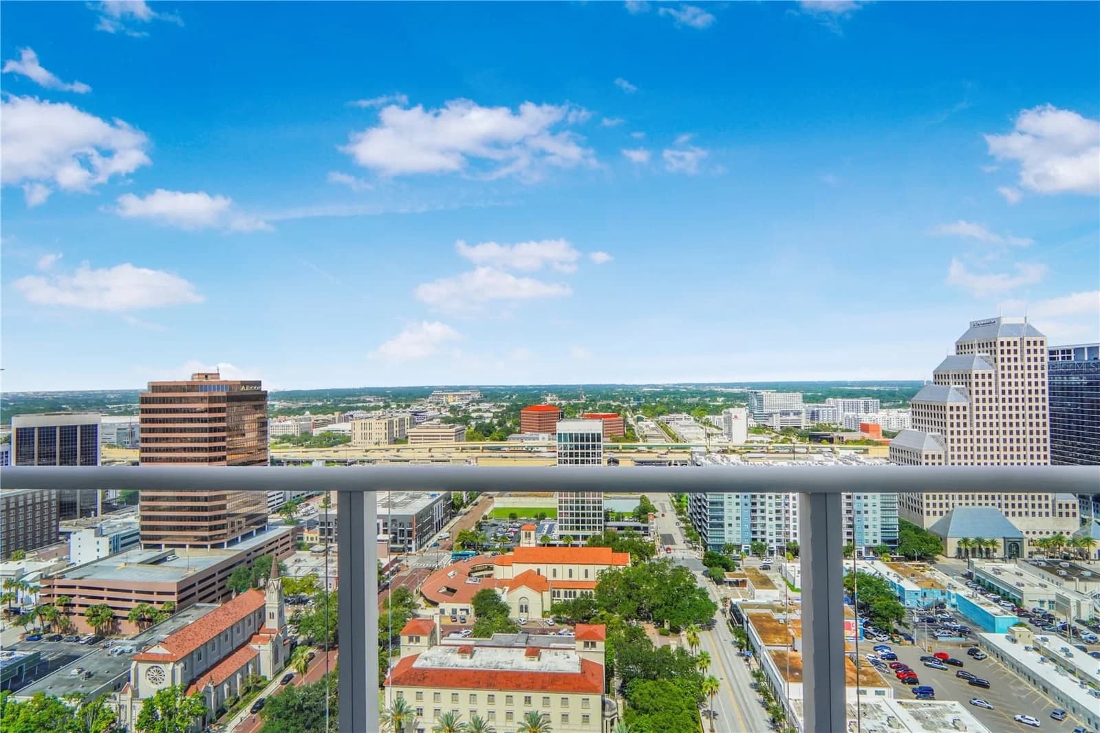 150 ROBINSON, Orlando, FL 32801 2