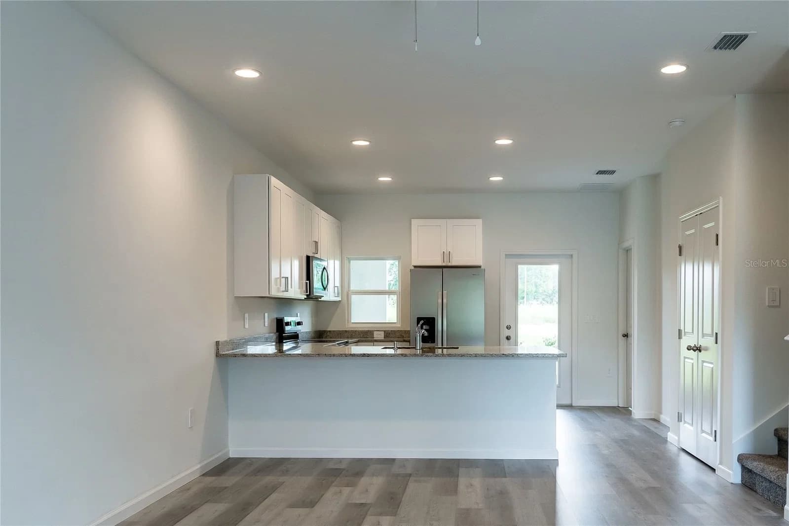 5341 VISTA LAGO 5