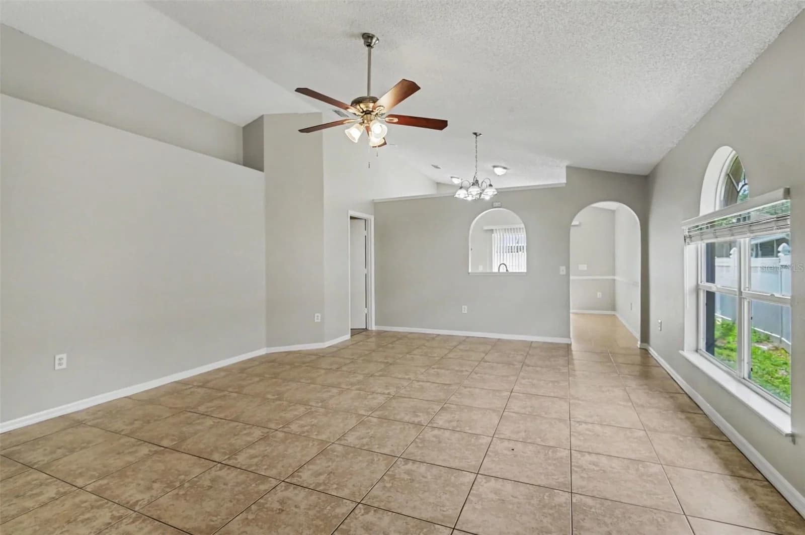 5655 NEW CAMBRIDGE 4